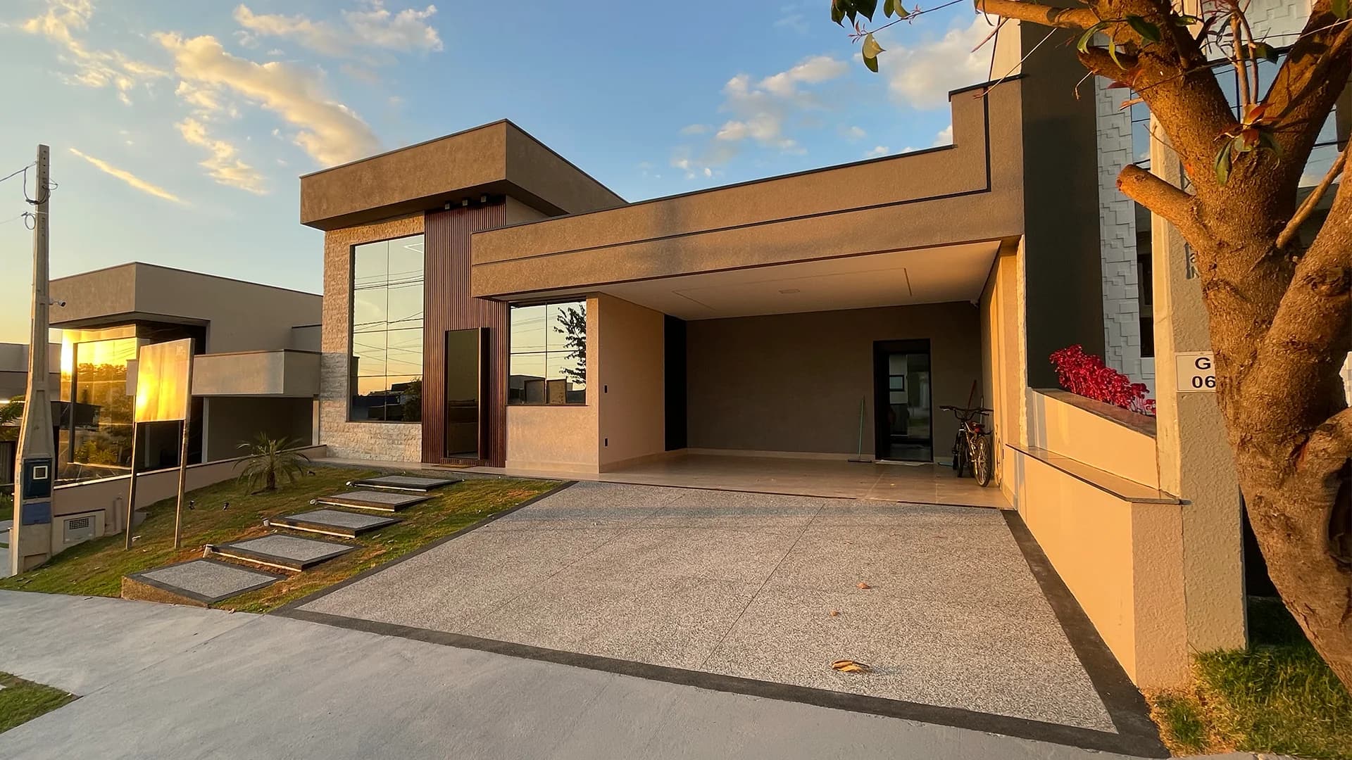 Casa moderna construída pela Construtora Plenus em Jundiaí