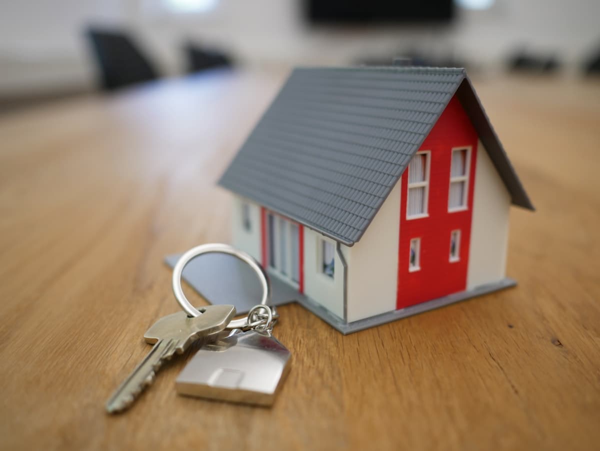 Construir ou Comprar Casa Pronta: O Que Vale Mais a Pena em 2026?